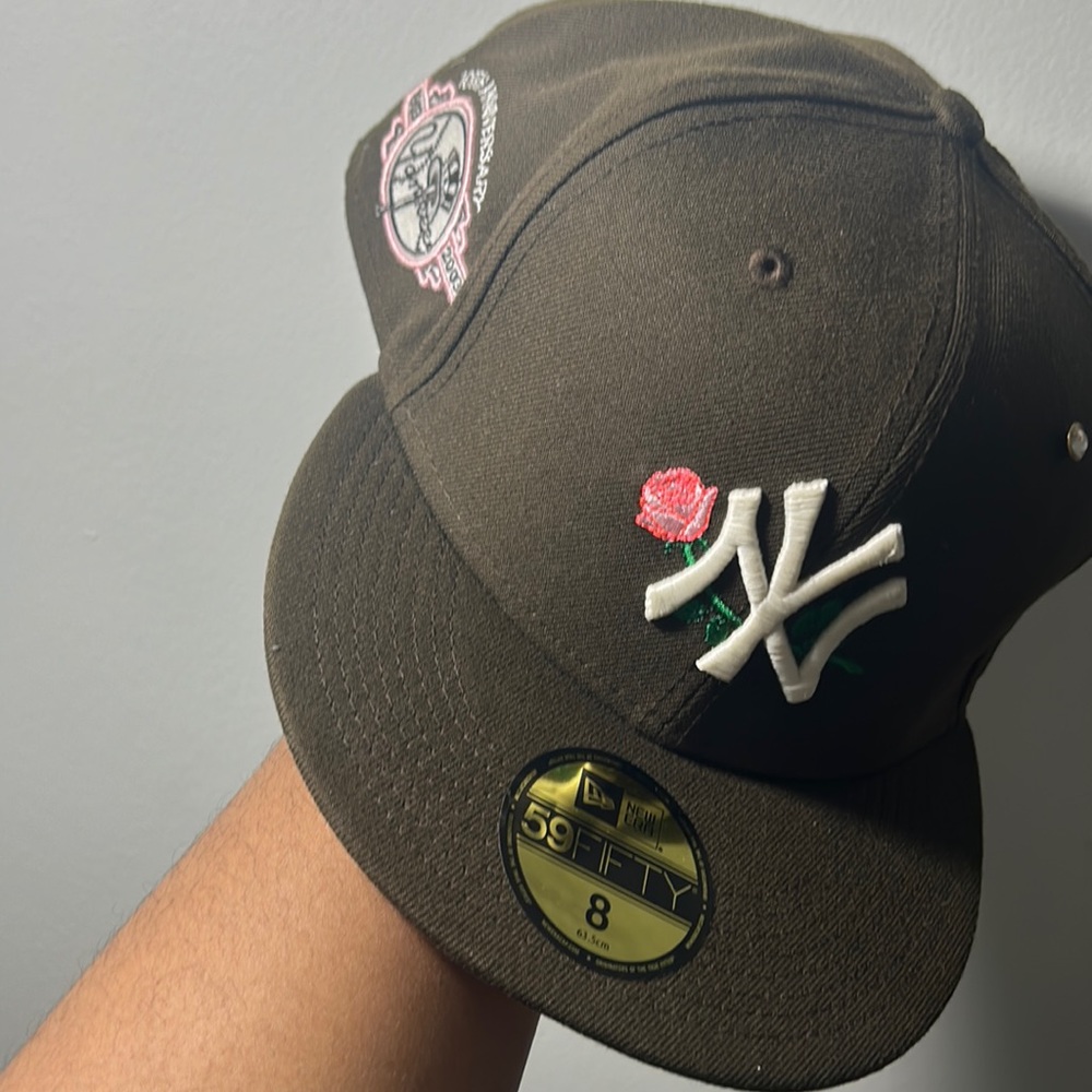 2. Brown and pink Yankee New Era Fitted Sz 8